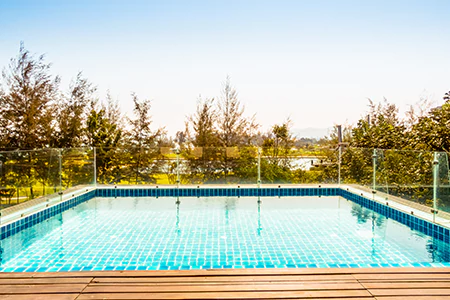 Cost of Glass Pool Fence Repair in Callaway